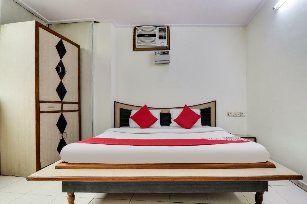 Etāwah Oyo 45398 Kunal Hotel מראה חיצוני תמונה