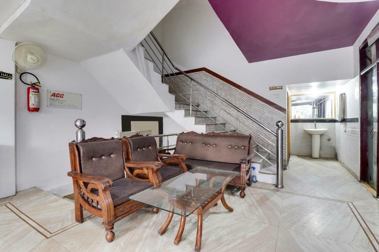 Etāwah Oyo 45398 Kunal Hotel מראה חיצוני תמונה