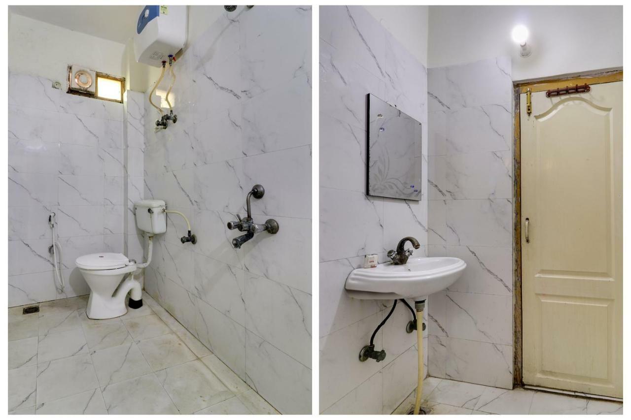 Etāwah Oyo 45398 Kunal Hotel חדר תמונה